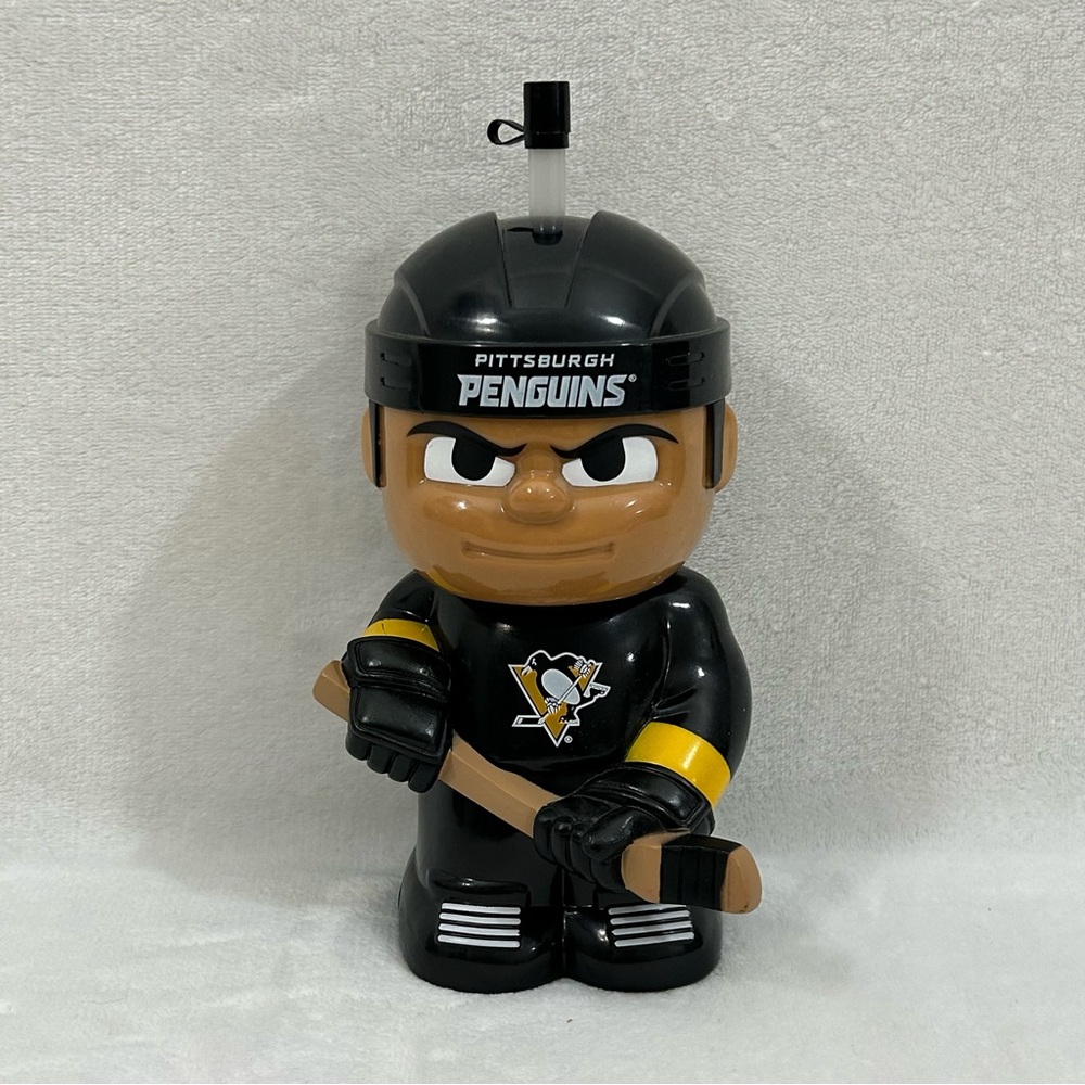 Pittsburgh Penguins NHL Hockey 16oz Teeny Mates Party Animal Character Cup